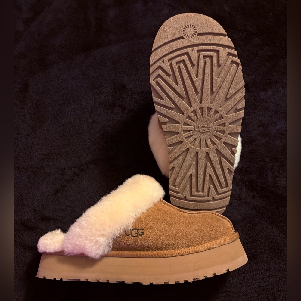 Ugg Clogs